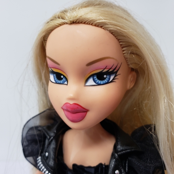 Bratz Doll Only Redressed - Picture 1 of 6
